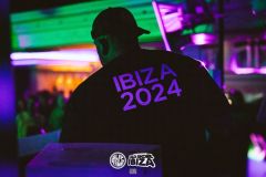 Slip-Back-In-Time-2024-303