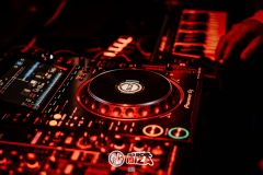 Slip-Back-In-Time-2024-363